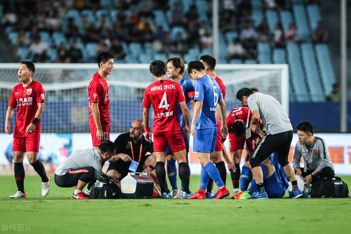 beat365官方网站-转折点！辽宁本钢门线救险；中超赛前攻防权衡；气氛紧张；赛季目标并未改变